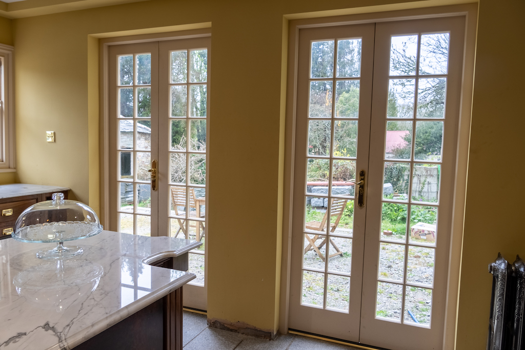 Lambs tongue French doors